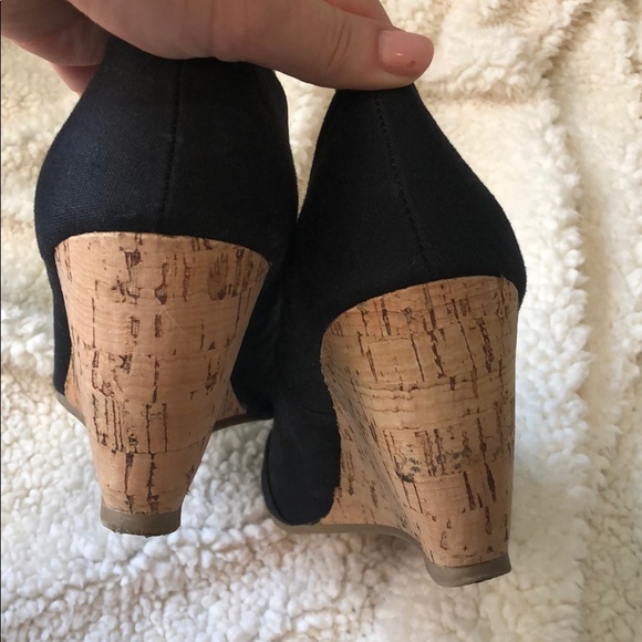 Nine West Wedges - Picture 7 of 7